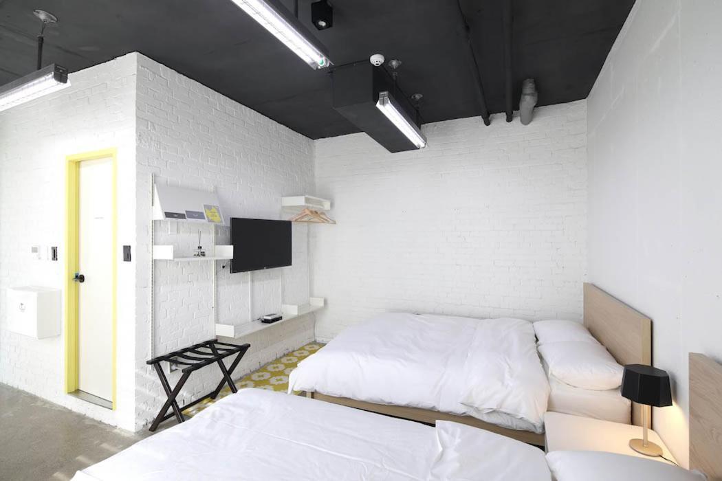 Baguni Hostel Сунчхон Экстерьер фото